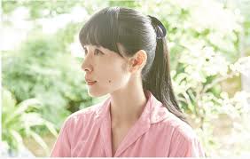深津絵里を最近見ない?その理由と話題の事実婚・現在の活動に迫る!