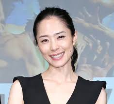 深津絵里を最近見ない?その理由と話題の事実婚・現在の活動に迫る!
