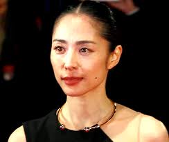 深津絵里を最近見ない?その理由と話題の事実婚・現在の活動に迫る!