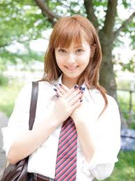 【干された？】佐々木希を最近見ない？現在の活動と夫･渡部建との関係を深掘り！
