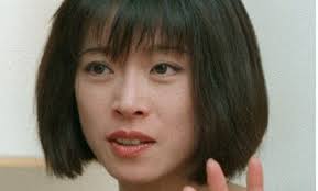 中森明菜を最近見ない理由とは?活動休止から現在の活動まで徹底解説!